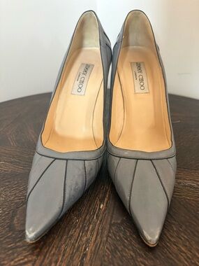Jimmy Choo Gray Pointed Leather Pumps